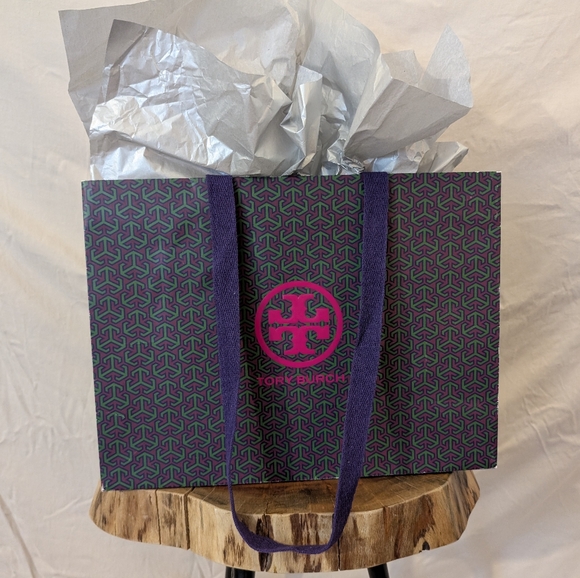 Tory Burch Patterned Shopping Bag - Picture 1 of 10